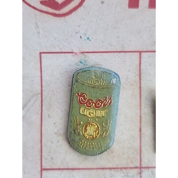 Hat Tacks Lot Of 36 From 70s Most Great Condition Cardboard Display Is Poor - Picture 13 of 13